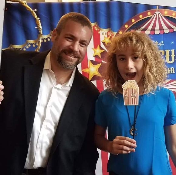 Meet your Posher, Joshua - Picture 1 of 1